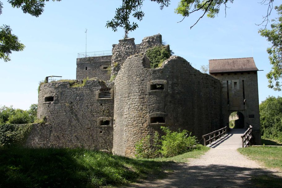 Bergruine Küssaberg Bergruine Küssaberg